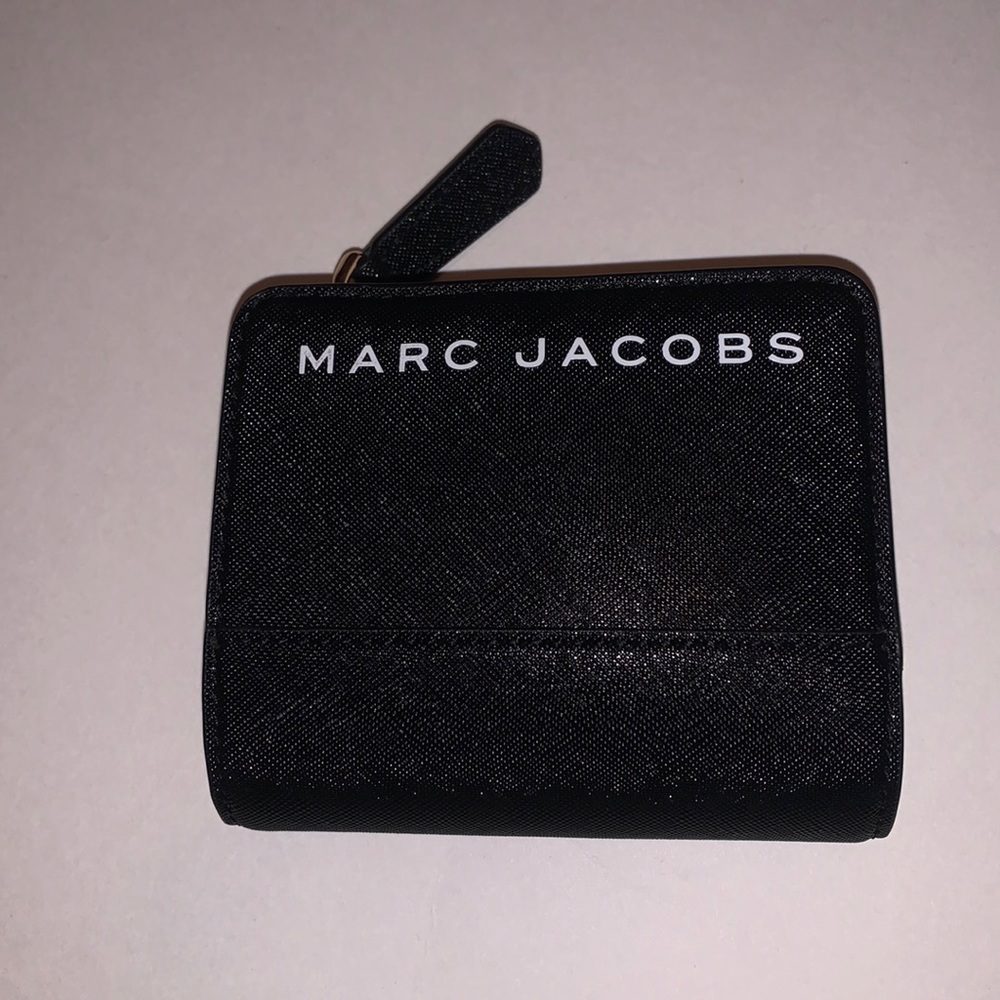 marc jacobs wallet